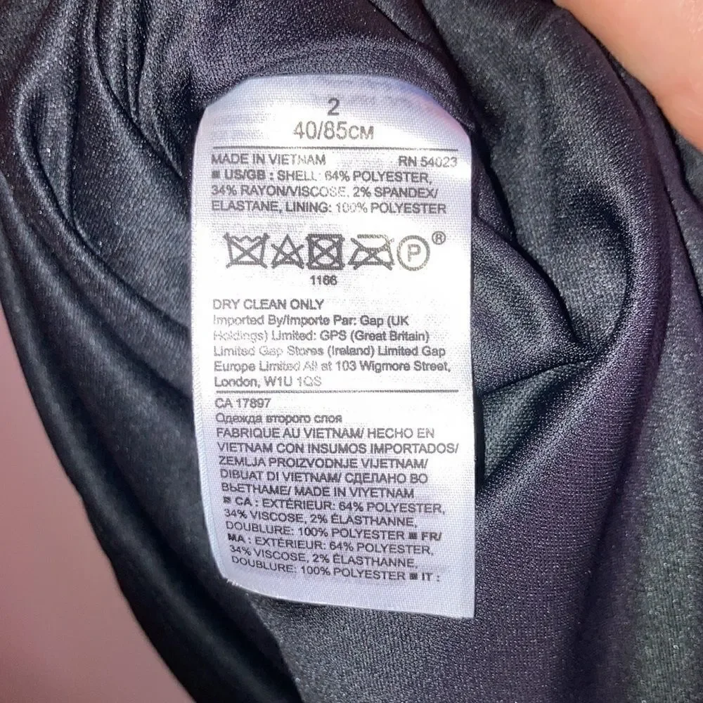 Banana Republic Woman’s Skirt Size 2
